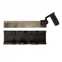 Dispozitiv de taiat sub unghi 300mm in set cu ferestrau 214010